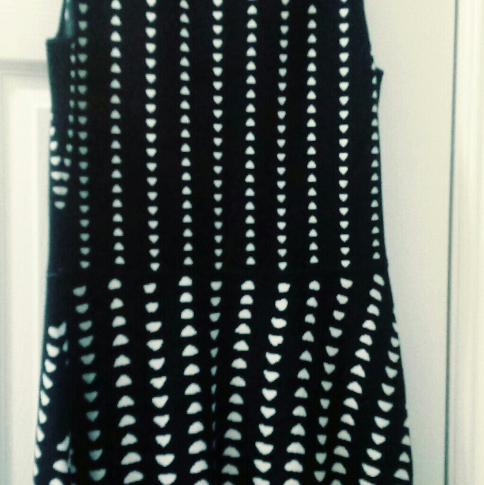 Dress - Picture 4 of 4